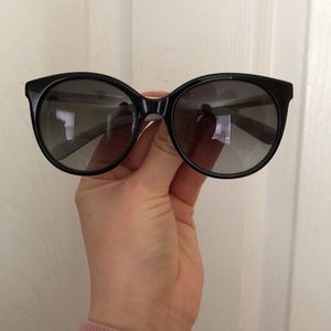 Kate Spade sunglasses with case!
